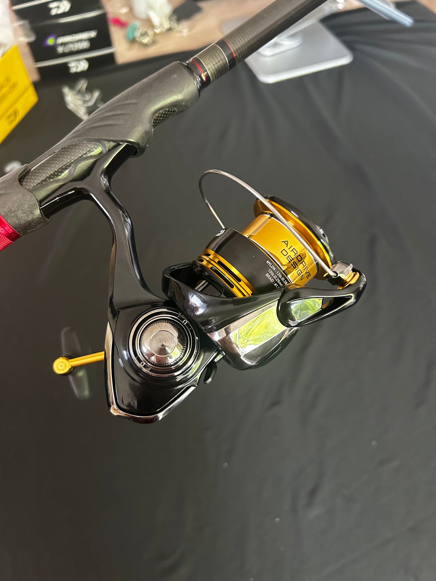 Moulinet Daiwa Legalis LT4000-CXH